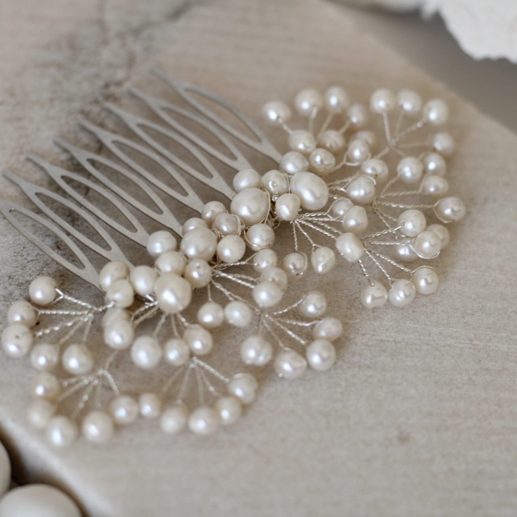 bridal comb