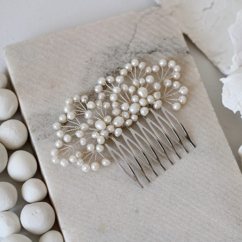 bridal comb